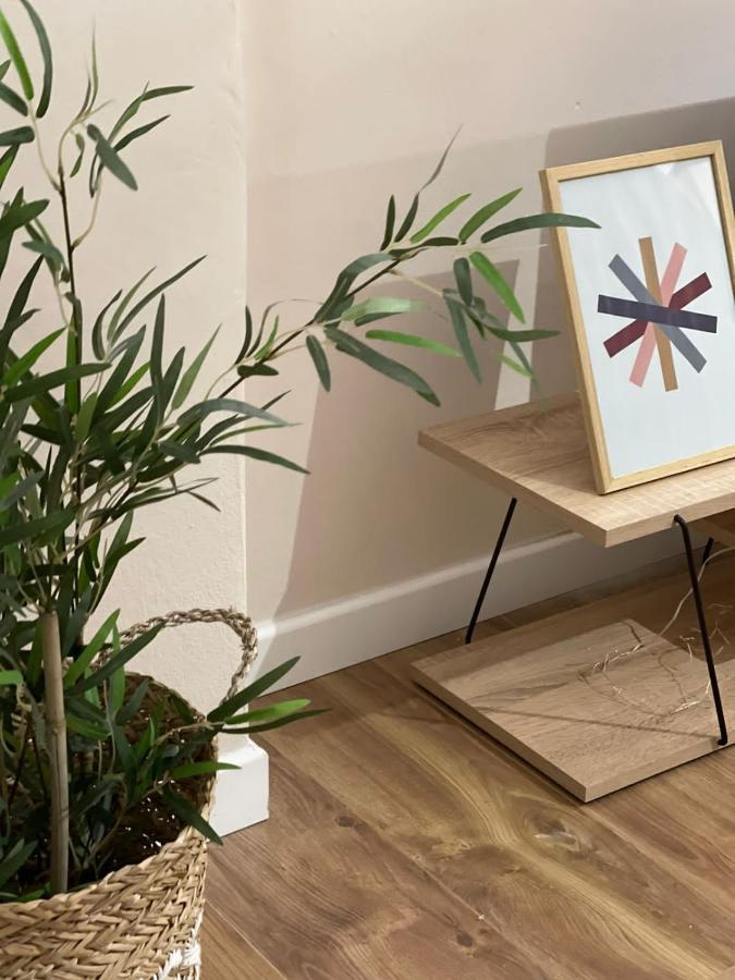 Mh Apartment, Free Parking, Flexible Check In Тирана Екстериор снимка